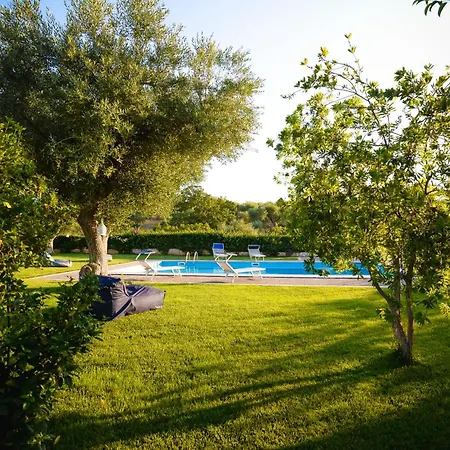 Elenik - Puglia Mia Villa *